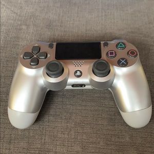 Dual Shock 4